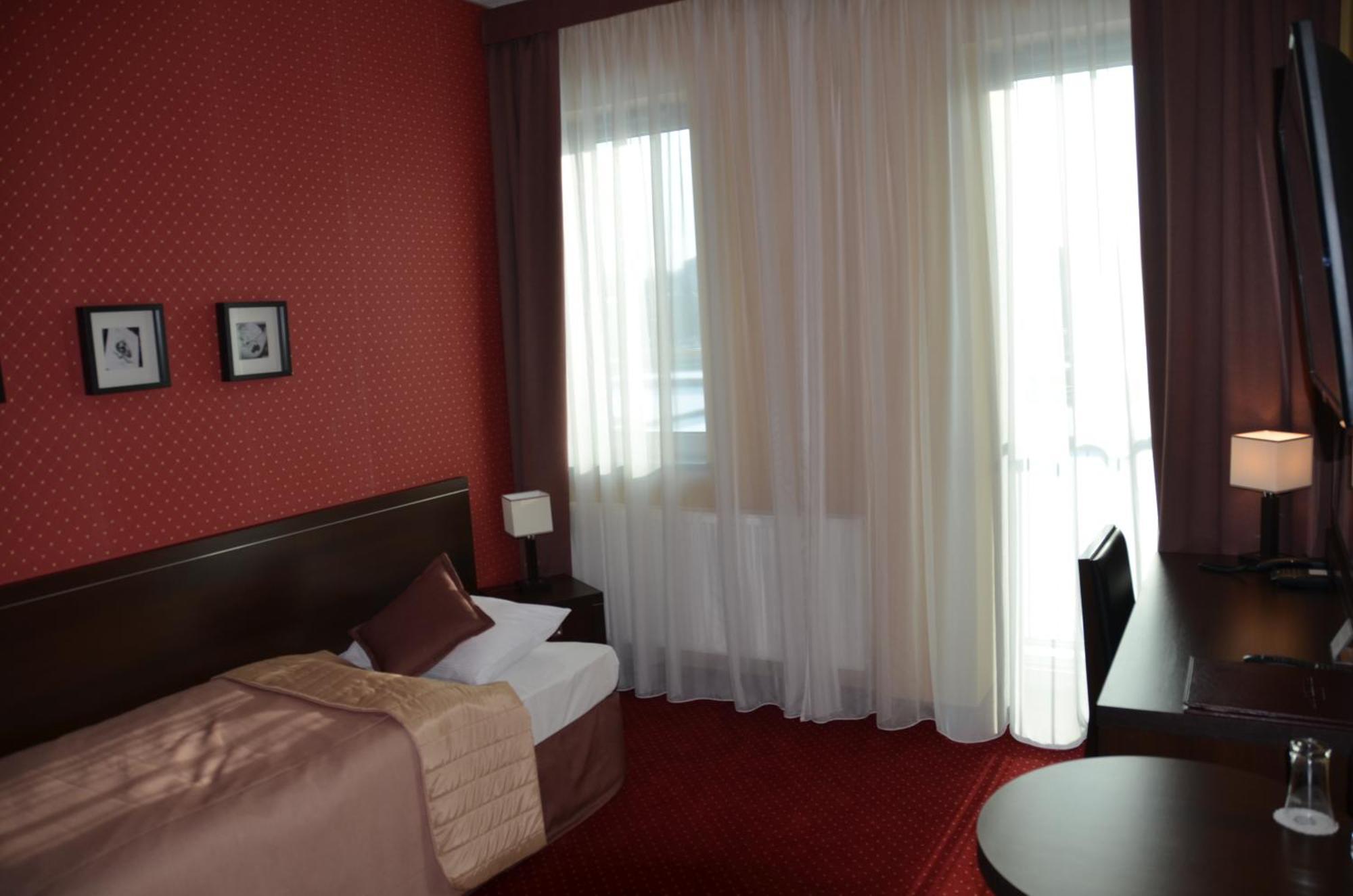 Hotel Pik Mikolow Camera foto